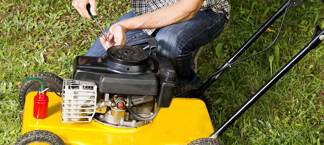 Rasenmaeher winterfest machen